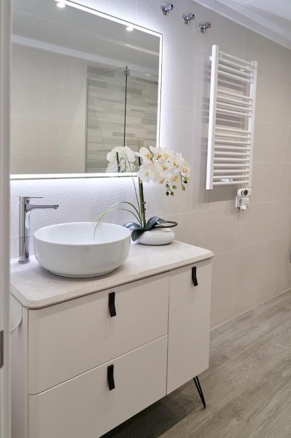 Atic Sole Apartment เลสกาเซส ดัลกานาร์ ภายนอก รูปภาพ
